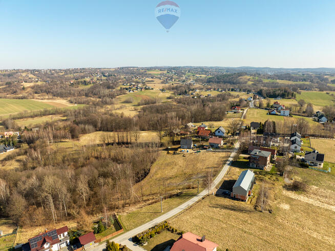 Działki budowlane Siepraw po 8 ar - z dala od S7