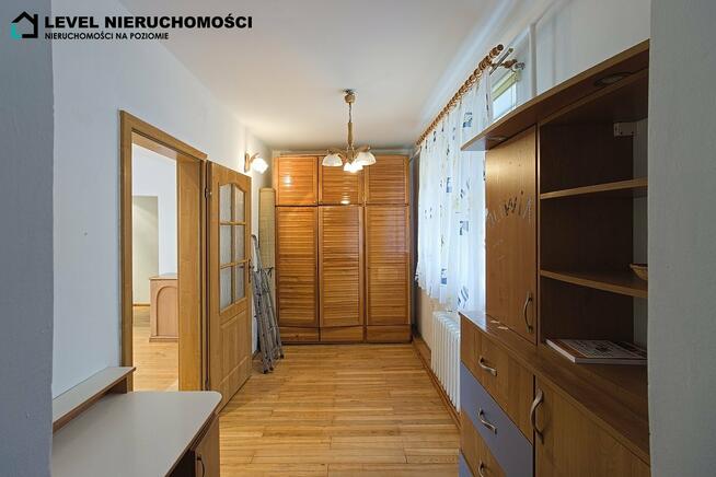 Dom, warsztat oraz garaż