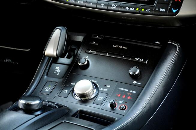 Lexus CT GWARANCJA Hybryda Navi Kamera Podgrzewane Fotele 100% Bezwypadkowy