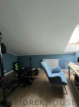 Dwupoziomowe mieszkanie w Markach