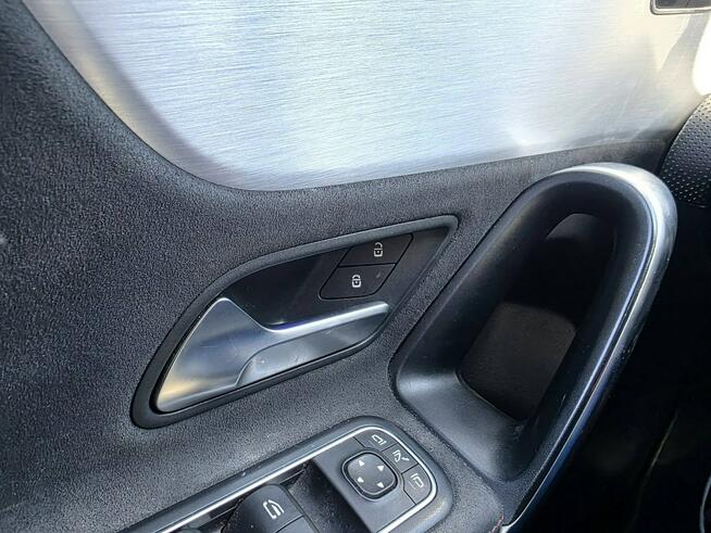 Mercedes A 200 1.4 Turbo 163 KM, Skóra, Full LED, Kamera Przód i Tył, Navi, Automat