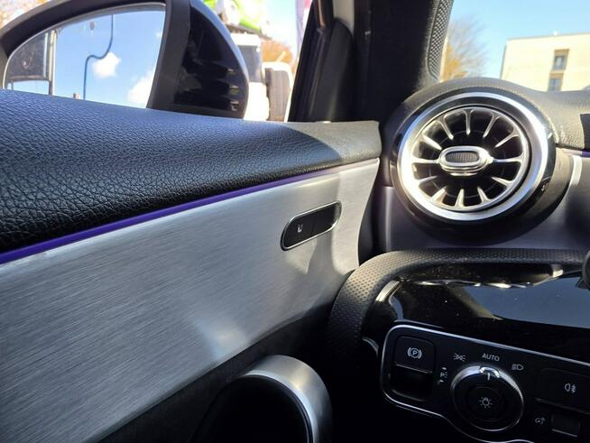 Mercedes A 200 1.4 Turbo 163 KM, Skóra, Full LED, Kamera Przód i Tył, Navi, Automat