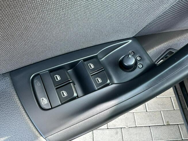 Audi Q3 8xAlu 1-Ręka El.klapa Bixenon Grzane fotele Climatronic Navi GWARANCJA