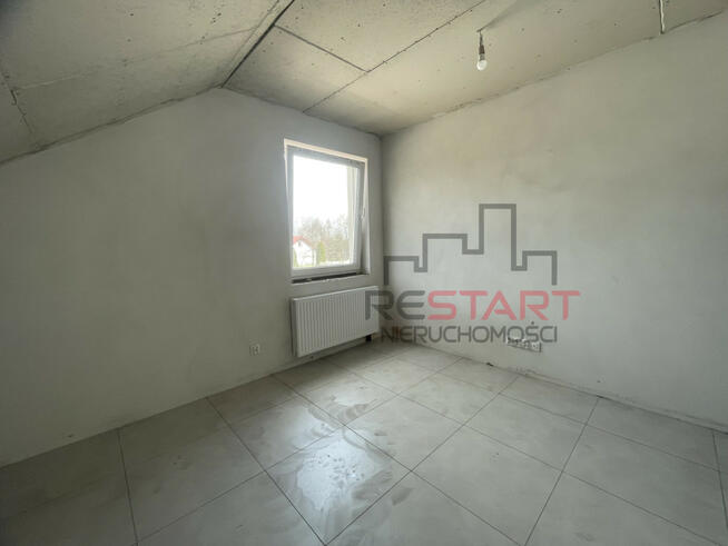 Dom Miedniewice gm. Wiskitki,