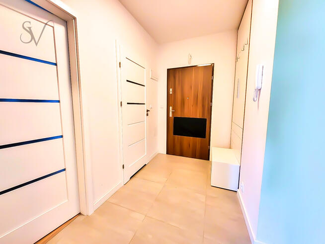 Pets | Miejsce Post | P+R Pachońskiego | ENG