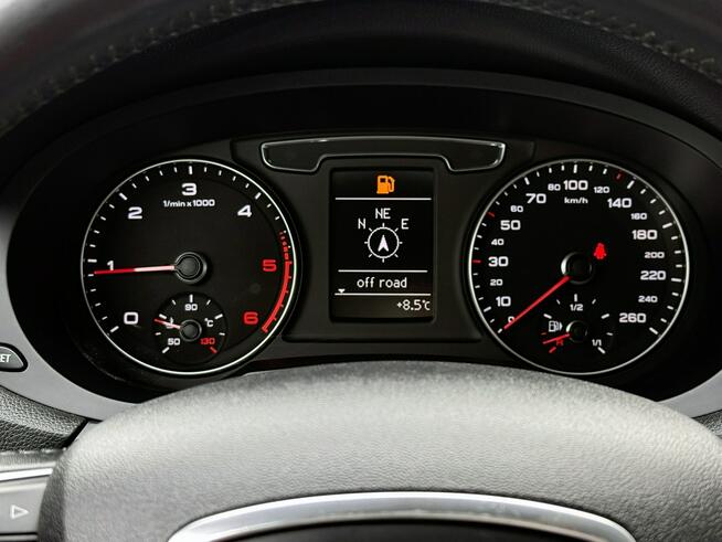 Audi Q3 2,0TDi 150KM Xenon/Led/Navi/Tempomat/Alu/Pod.Fotele/Serwis