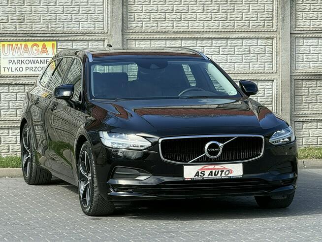 Volvo V90 2,0D4 190KM Momentum/Navi/Skóra/Alufelgi/FullLed/Serwis/Alu/Model2017