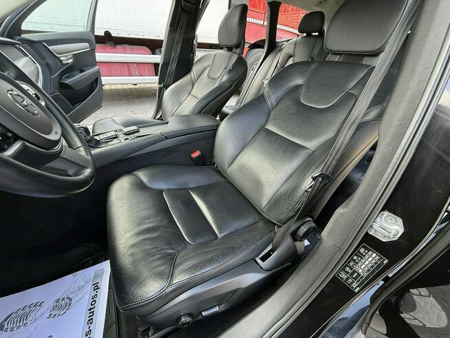 Volvo V90 2,0D4 190KM Momentum/Navi/Skóra/Alufelgi/FullLed/Serwis/Alu/Model2017