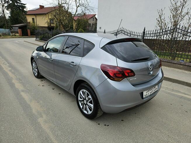 Opel Astra Opłacona Zdrowa Zadbana Serwisowana Bez Turbo Xenon 1WŁ Po Serwisie