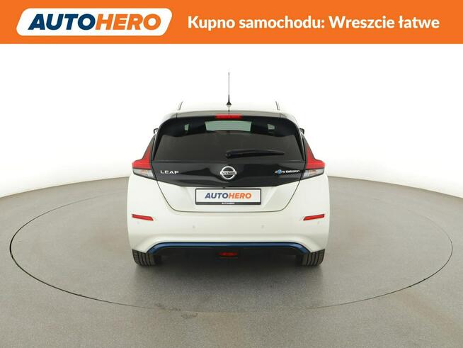 Nissan Leaf full LED navi klima auto pompa ciepła ACC grzane fotele kamery