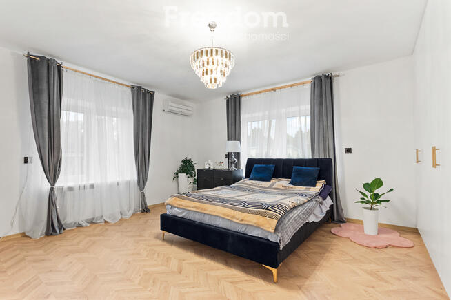 Posesja z domem i budynkami gospodarczymi Janki