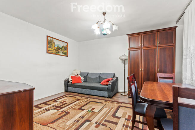 Posesja z domem i budynkami gospodarczymi Janki