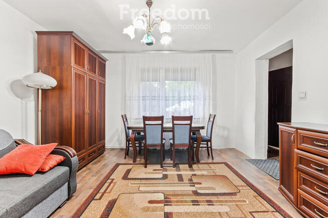 Posesja z domem i budynkami gospodarczymi Janki