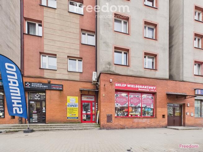 Lokal 95m²|Centrum| Witryna + 2 wejścia + parking