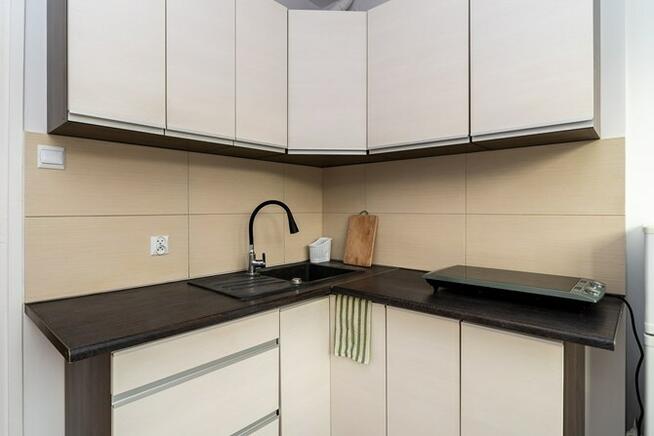 Świętojańska 11, przyjazna zwierzętom kawalerka