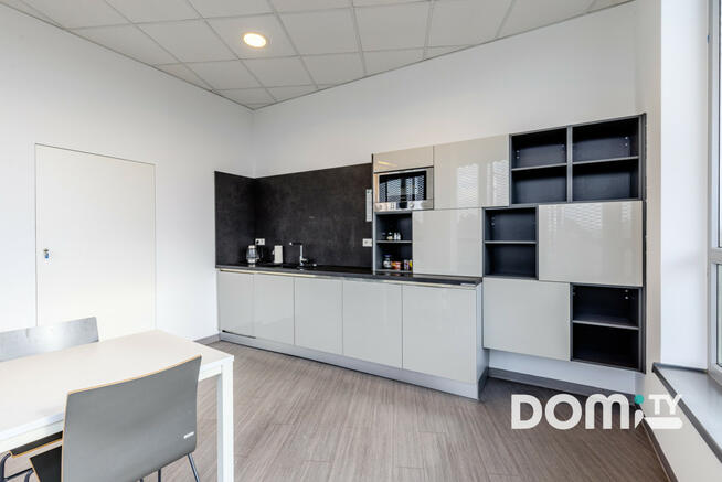 Lokal użytkowy Wrocław gm. Wrocław-Krzyki Klecina, Wałbrzyska