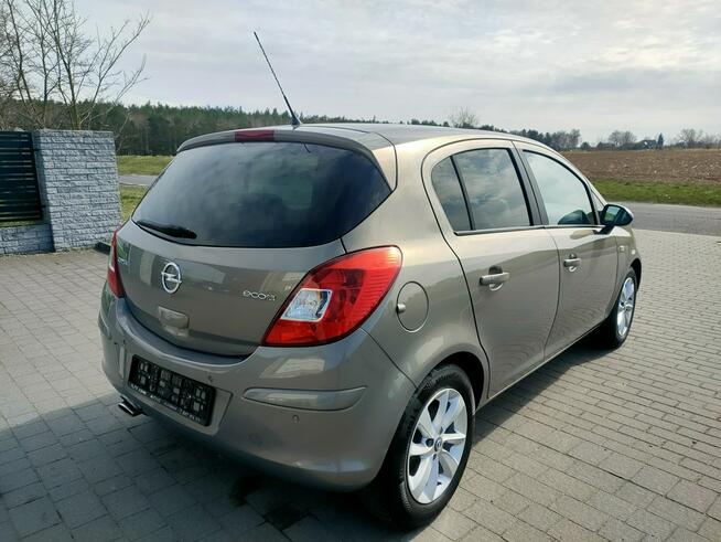 Opel Corsa D 1.4 Benzyna 68tys km Klima**Grzana Kierownica**Opłacona**z Niemiec