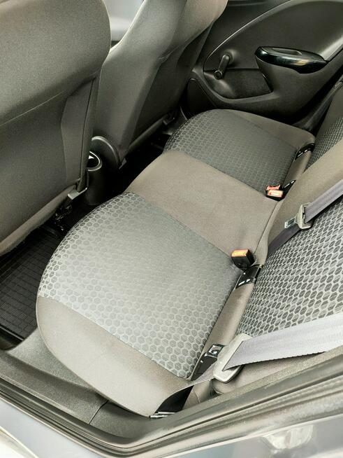 Opel Corsa E 1.4 Klimatyzacja**Tempomat**Elektryczne szyby**Opłacona**z Niemiec