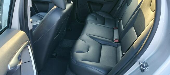 Volvo XC 60 2,0 181KM D4 Lift Led Automat Navi Skóra Parktronik