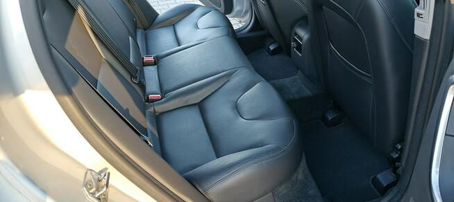 Volvo XC 60 2,0 181KM D4 Lift Led Automat Navi Skóra Parktronik