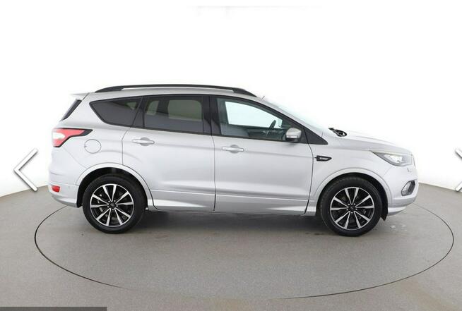 Ford Kuga Jak nowy rok gwarancji nowe opony serwis ASO