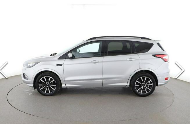 Ford Kuga Jak nowy rok gwarancji nowe opony serwis ASO