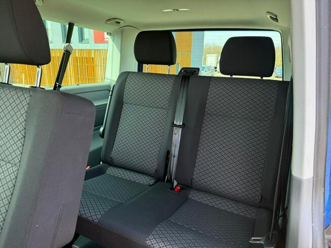 Volkswagen Caravelle Highline*Long*4Motion*Kamera*DSG*Navi*Hak*Webasto*8miejsc*Zadbany*FV23