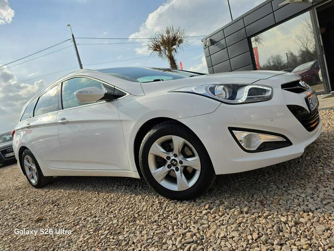 Hyundai i40 1.6i#Perła#Ledy#Climatr#Navi#Start Stop#Świeży Import#Serwis#Gwarancja