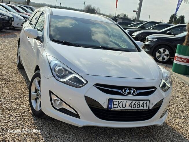 Hyundai i40 1.6i#Perła#Ledy#Climatr#Navi#Start Stop#Świeży Import#Serwis#Gwarancja