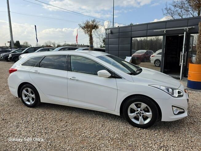 Hyundai i40 1.6i#Perła#Ledy#Climatr#Navi#Start Stop#Świeży Import#Serwis#Gwarancja