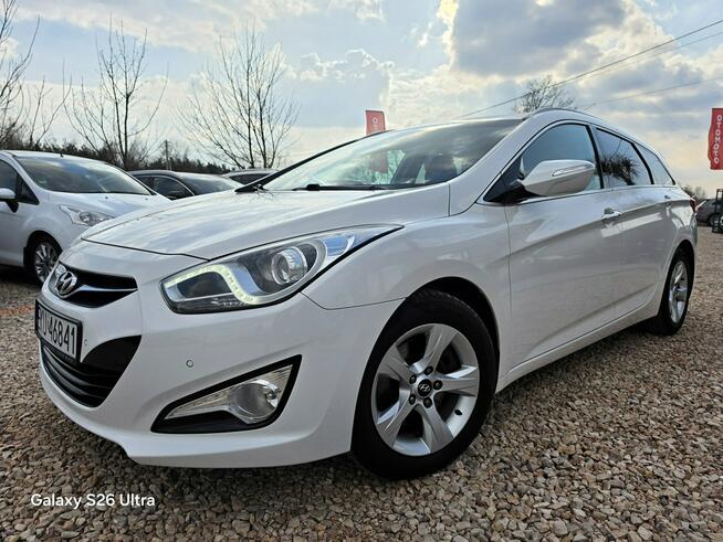 Hyundai i40 1.6i#Perła#Ledy#Climatr#Navi#Start Stop#Świeży Import#Serwis#Gwarancja