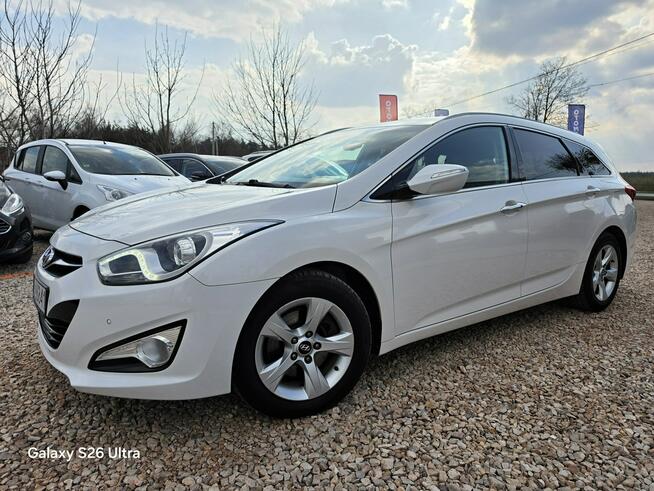 Hyundai i40 1.6i#Perła#Ledy#Climatr#Navi#Start Stop#Świeży Import#Serwis#Gwarancja