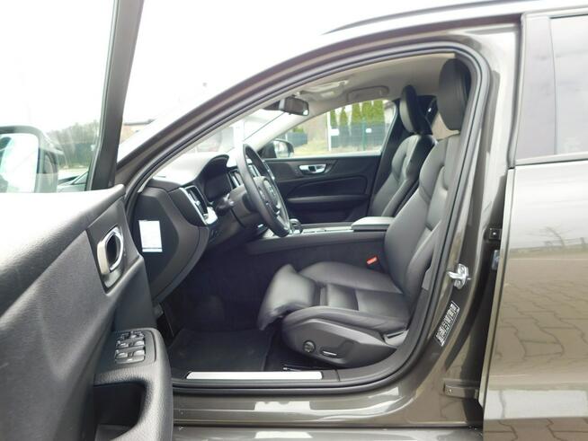 Volvo V60 z Gwarancją Bezwypadkowy Model 2022r