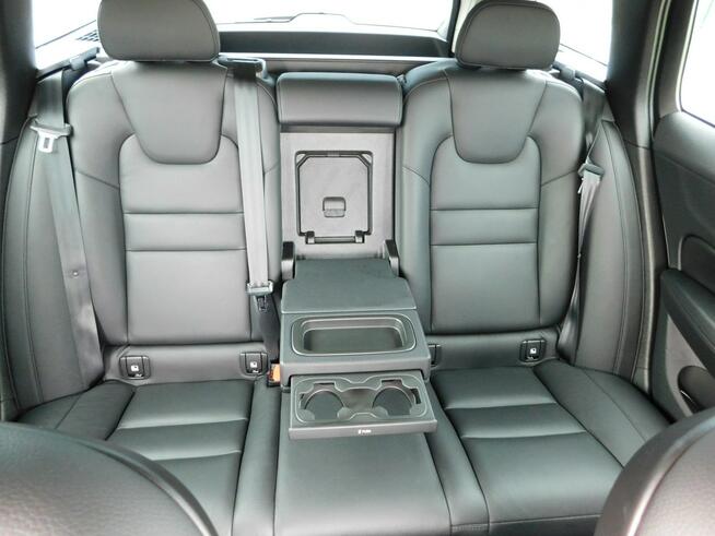 Volvo V60 z Gwarancją Bezwypadkowy Model 2022r