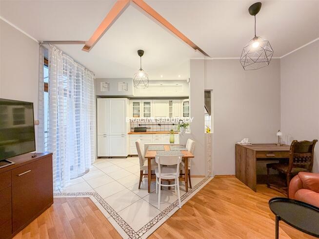 Mieszkanie Kraków Grzegórzki, Grzegórzki, ks. bp. Władysława Bandurskiego