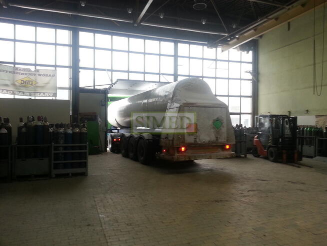 Warsztat pojazdów , wjazd z poziomu O,wysokość 4m