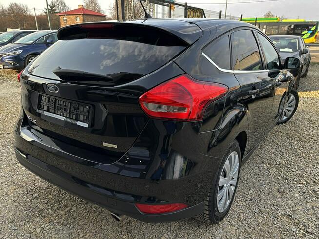 Focus 1.5 Titanium 150km szyber NAVI grzane fotele ASYSTENT pdc 2015