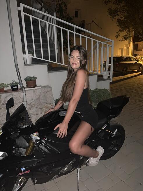 Poznam fajną zadbana dziewczynę Do miłego spędzenia czasu