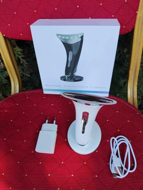 Masażer do twarzy szyi karku llifting Elektrostymulator