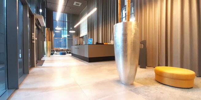 Eleganckie studio, metro, klimatyzacja, PLATINUM Residence