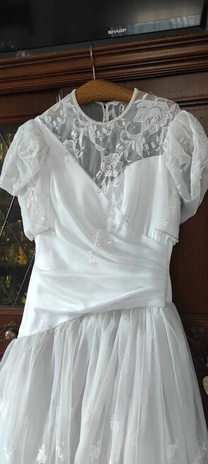 Bardzo ładna suknia ślubna rozmiar 42