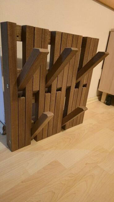 Wieszak ścienny pianino