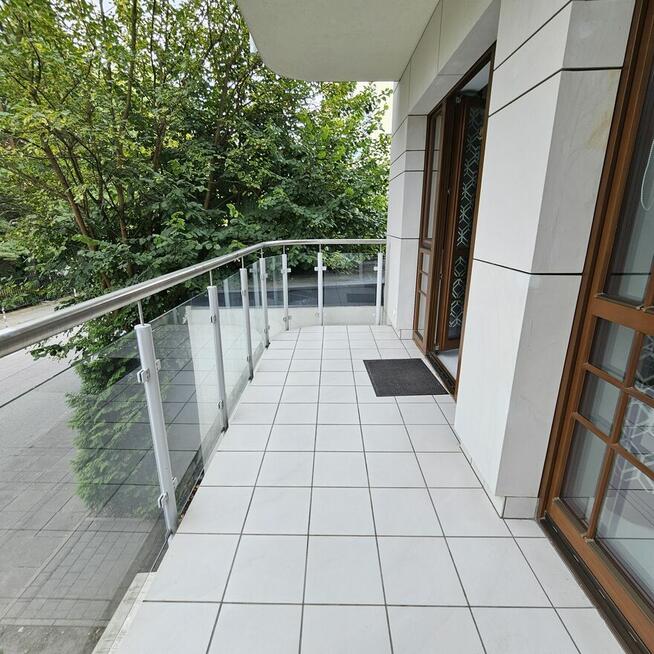 Wysoki standard, 2 pokoje, garaż, metro, Siedmiogrodzka 7, A