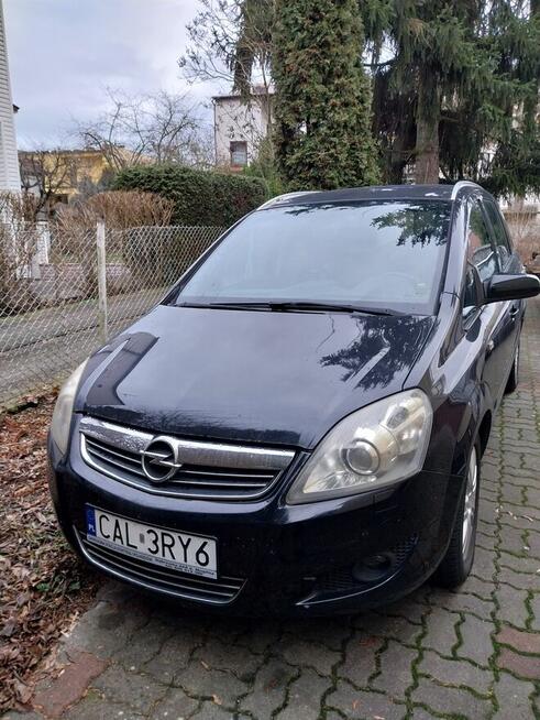 Sprzedam Opel Zafira B 16 16v 2009r