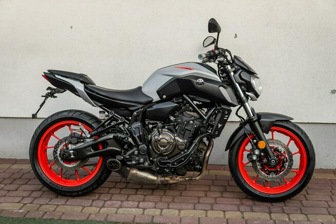 Yamaha MT 07 R 2020 AKRAPOVIĆ Raty Transport ABS OBNIŻONA Wersja Dla Kobiety