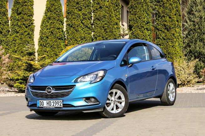 Opel Corsa Podgrzewane Fotele Tempomat Podgrzewana Kierownica Parktronik Carplay
