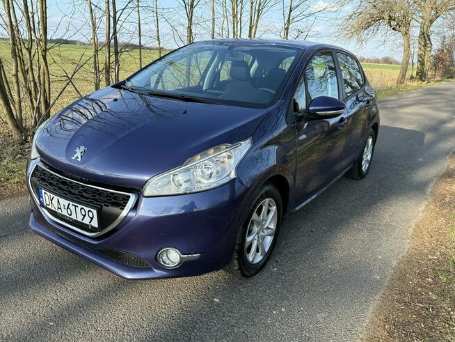 Peugeot 208 1.4 HDI 68KM 110tys.km. 4-cylindry facelift LED Zadbany