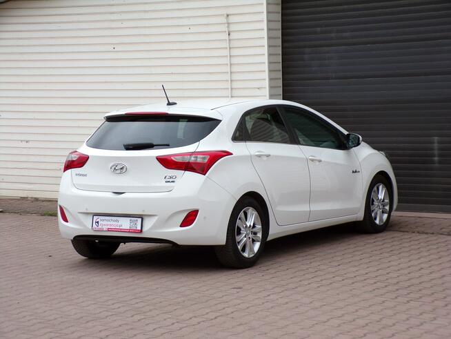 Hyundai i30 Kamera /Led /NAVI /Klimatronic /1,6 /135KM /2015