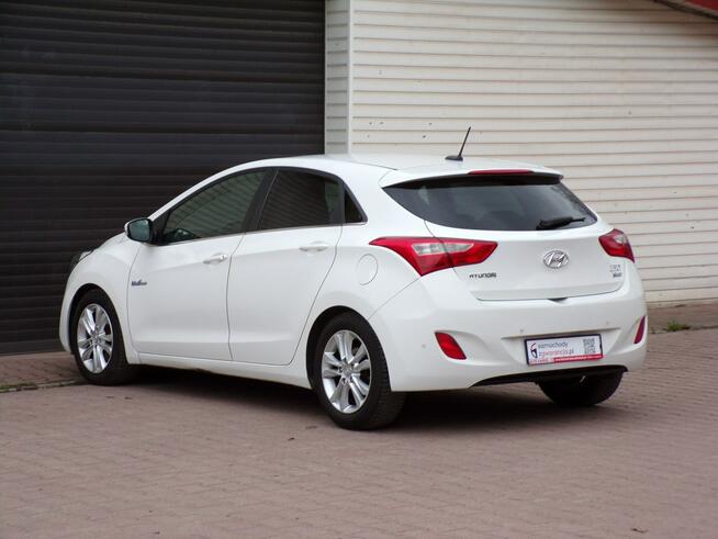 Hyundai i30 Kamera /Led /NAVI /Klimatronic /1,6 /135KM /2015