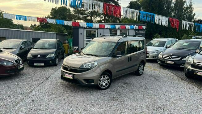 Fiat Doblo 7- os * 1.4 Benz + Fabryczne LPG * Salon PL - I Wł / Gwarancja w cenie
